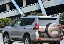 Senator Wetangula REJECTS a Prado offered to him by Governor Wangamati