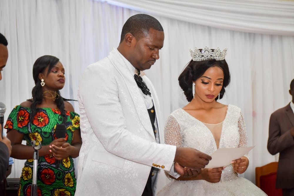 ABSOLUTELY ALLURING; Rita Kahozi Kahite (Congolese) Weds Sam Wetungu ...